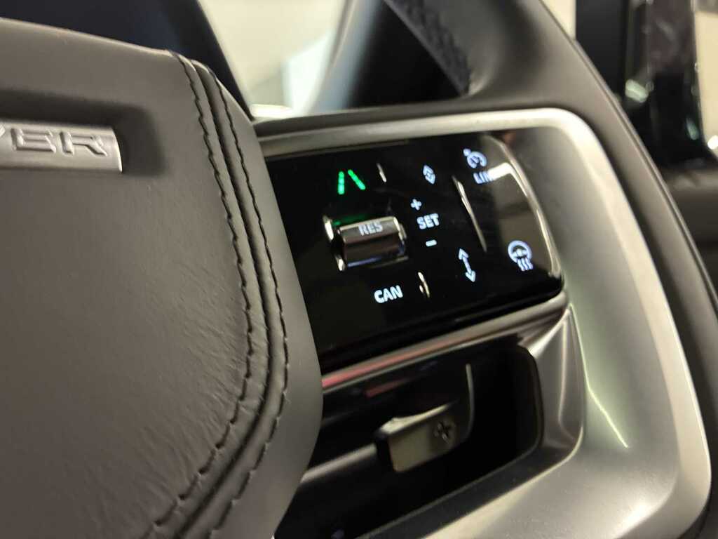 Land Rover Range Rover Automatic Black #37