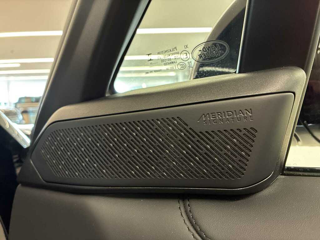 Land Rover Range Rover Automatic Black #23