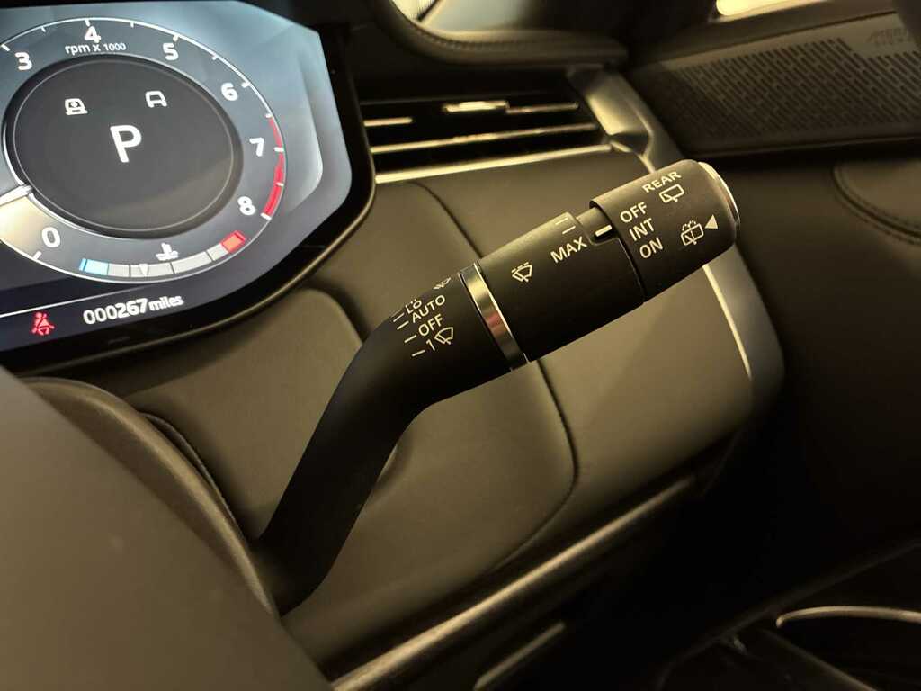 Land Rover Range Rover Automatic Black #39