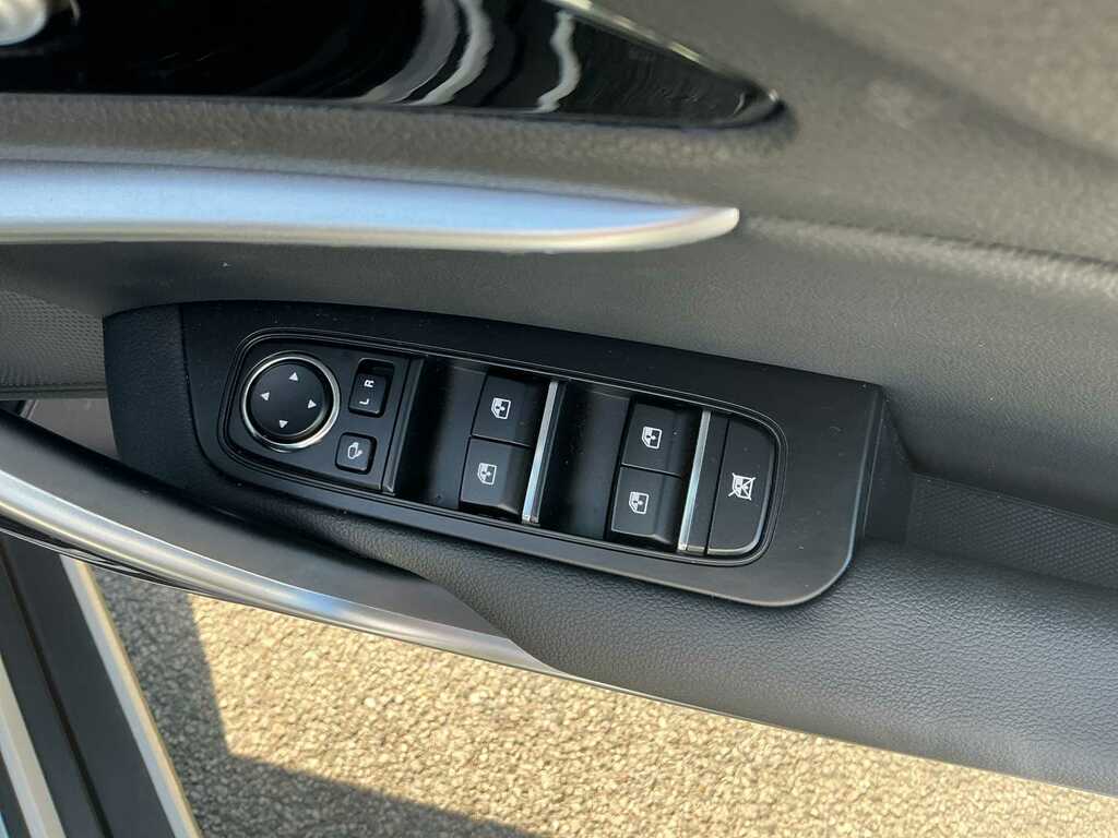 Kia Xceed Pure Blue #20