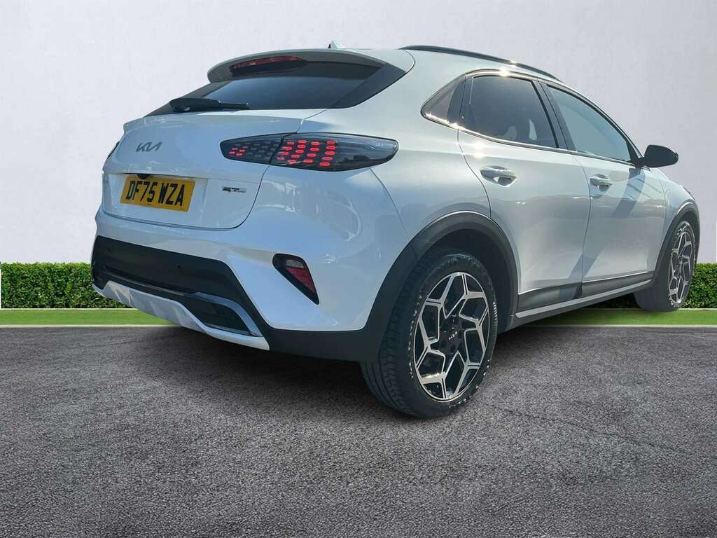 Kia Xceed Pure Blue #17
