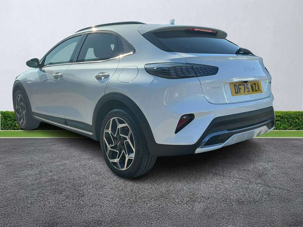 Kia Xceed 1.0T Gdi Isg 113 Gt-line Dct White #2