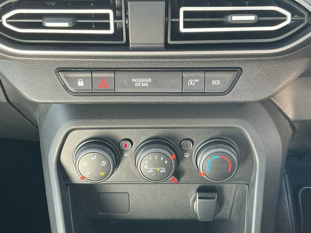 Dacia Sandero Hatchback Journey #11