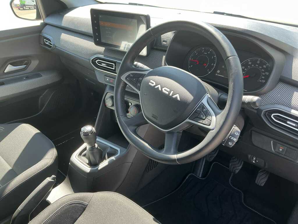 Dacia Sandero Hatchback Journey #14