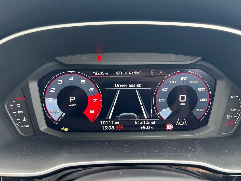 Audi Q3 S Line Black #10