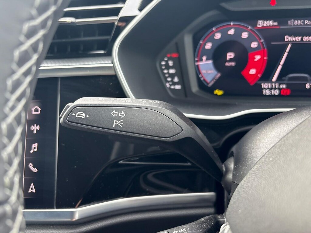 Audi Q3 S Line Black #28