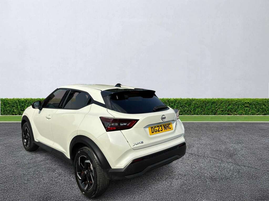 Nissan Juke 1.0 Dig-t 114 N-connecta White #2
