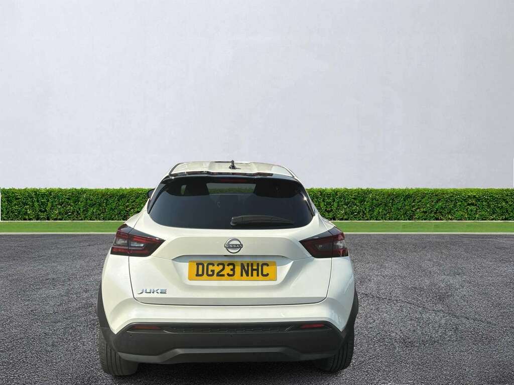 Nissan Juke 1.0 Dig-t 114 N-connecta White #4