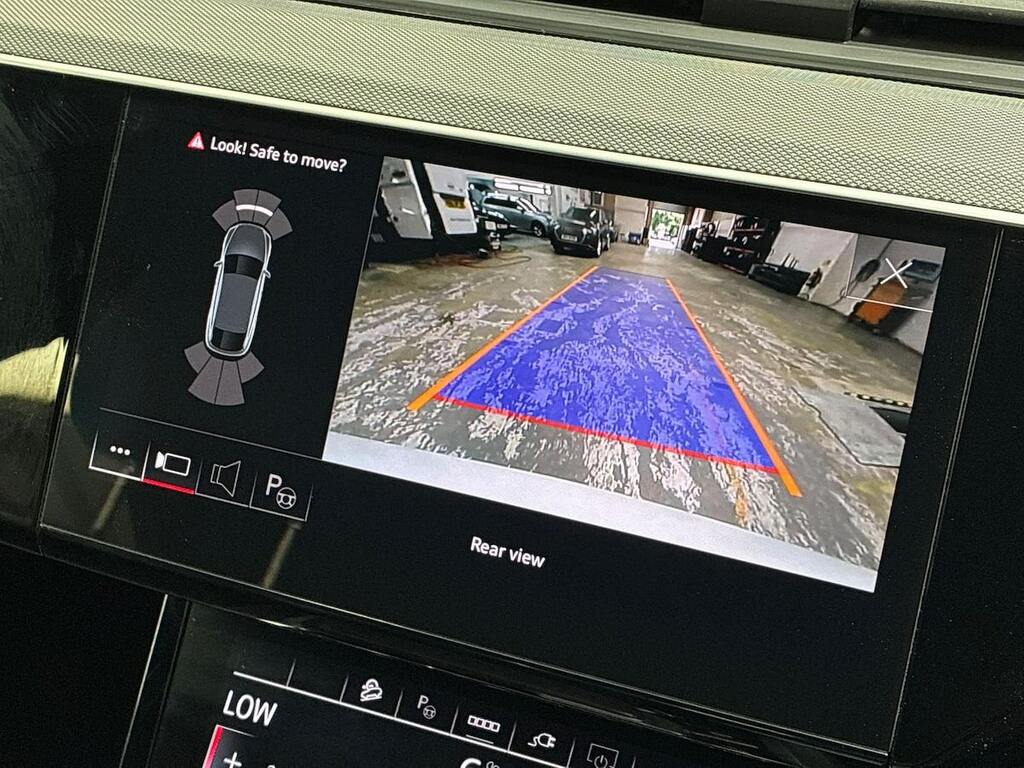 Audi Q8 e tron Q8 E-tron Launch Ed 55 Quattro Black #23