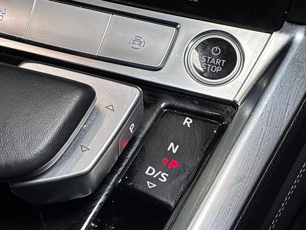 Audi Q8 e tron Q8 E-tron Launch Ed 55 Quattro Black #40