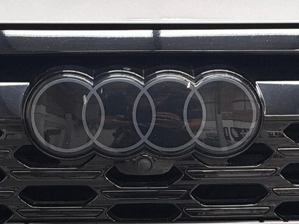 Audi Q8 e tron Q8 E-tron Launch Ed 55 Quattro Black #33
