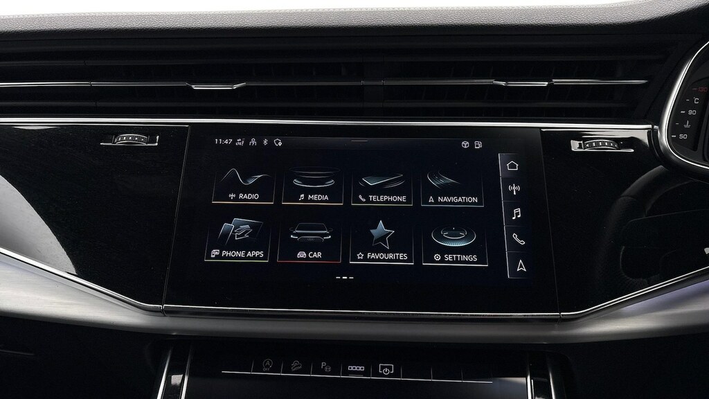 Audi Q8 Tfsi V6 Black Edition Black #9
