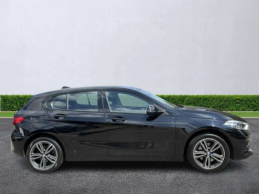 BMW 1 Series 118I 136 Sport Live Cockpit Professional Black #3