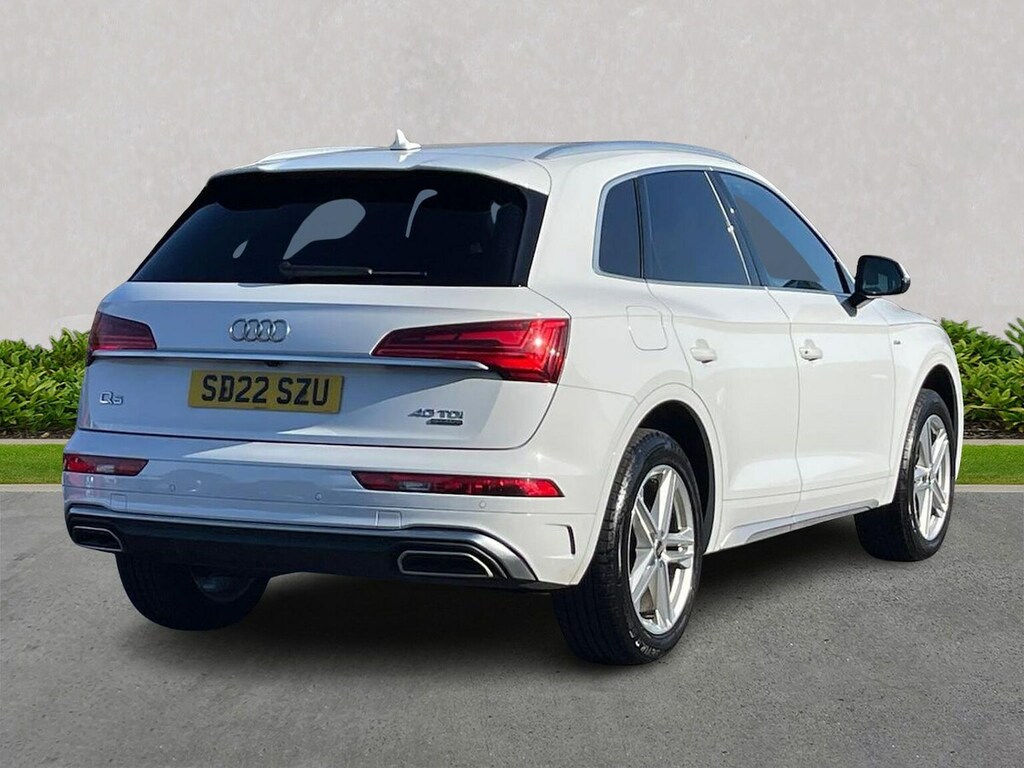 Audi Q5 S Line Black #18