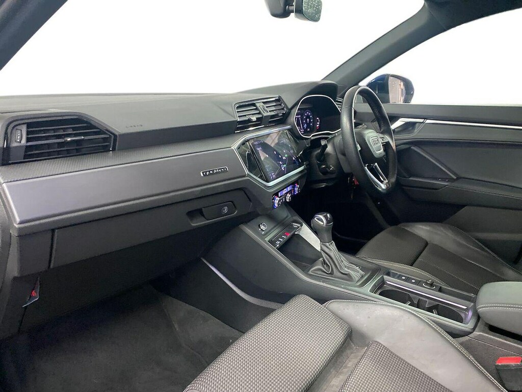 Audi Q3 Technik Blue #7