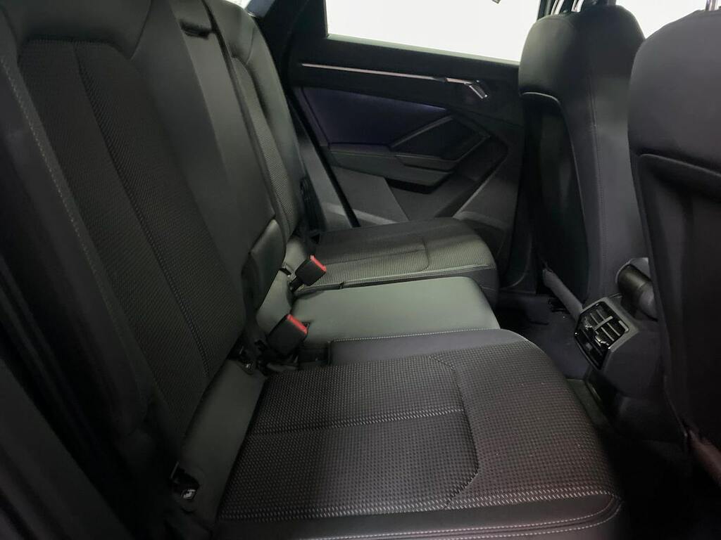 Audi Q3 Technik Blue #16