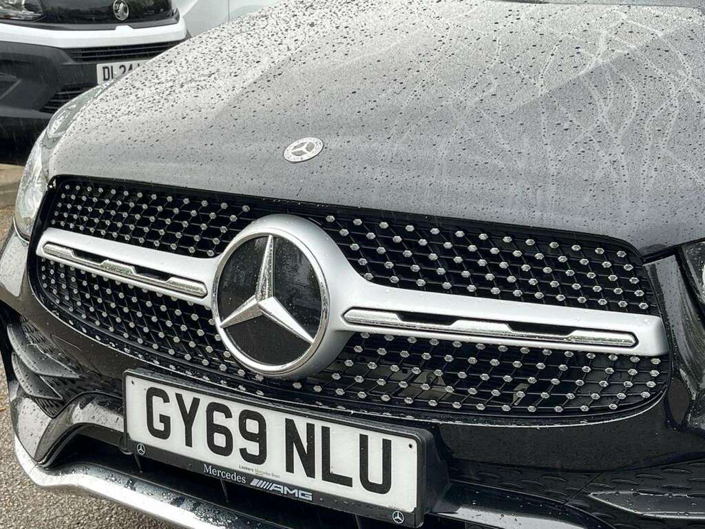 Mercedes-Benz GLC Class White #33