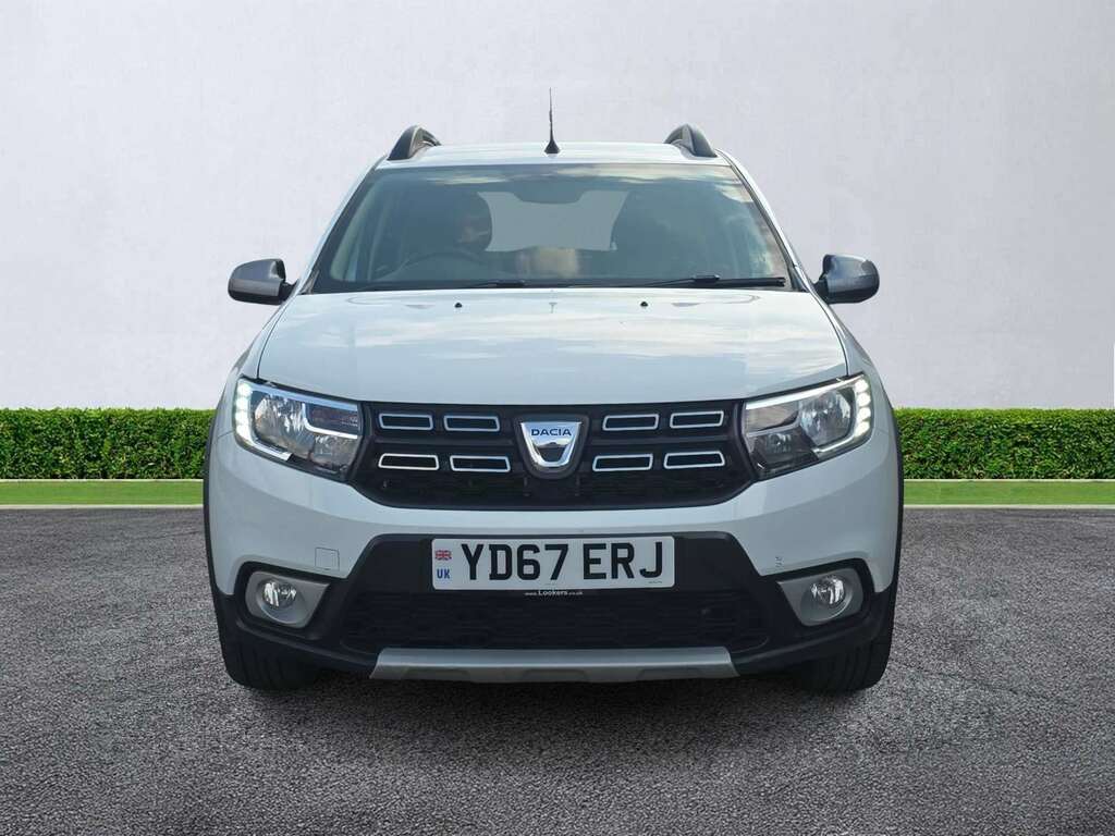 Dacia Sandero Stepway 1.5 Dci Laureate YD67ERJ White #5