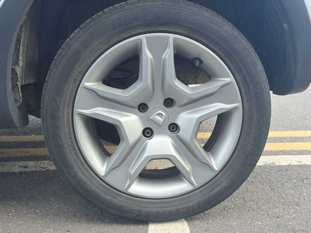 Dacia Sandero Stepway 1.5 Dci Laureate YD67ERJ White #6