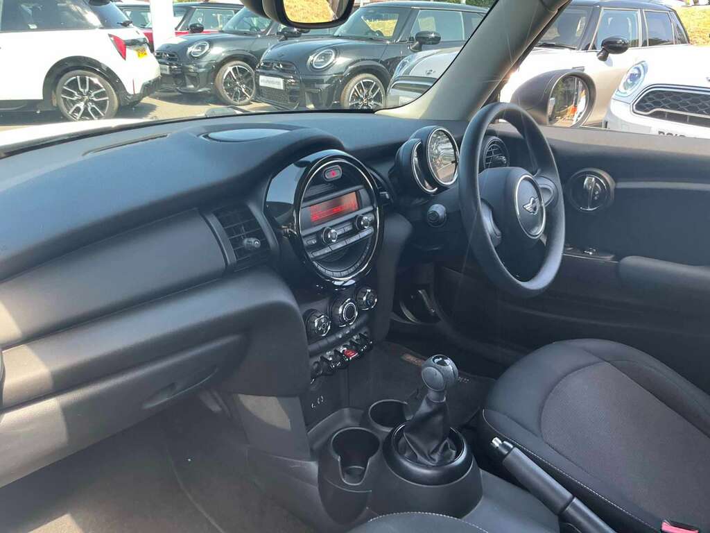 Mini Hatch 1.2 One GC14ONB White #5