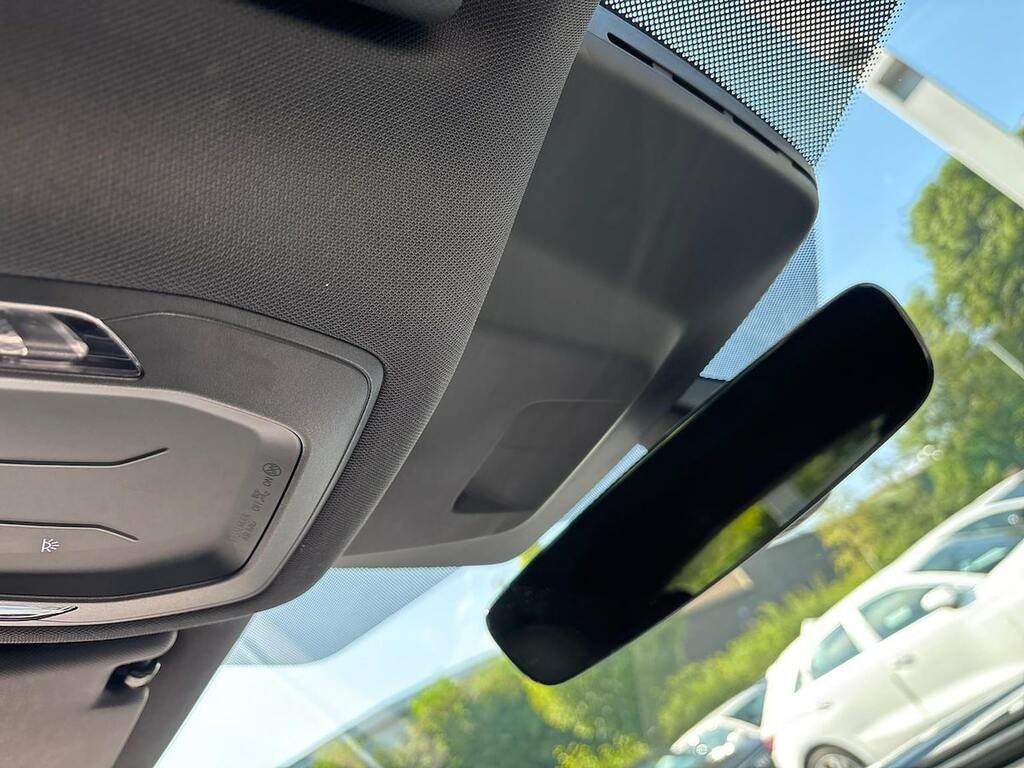 Audi Q5 Launch Edition Black #14