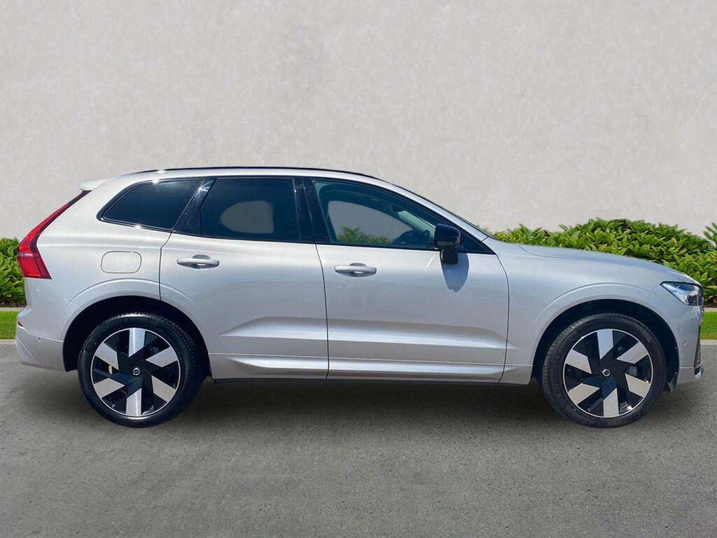 Volvo XC60 2.0 T6 350 Rc Phev Plus Dark Awd Geartronic Silver #3