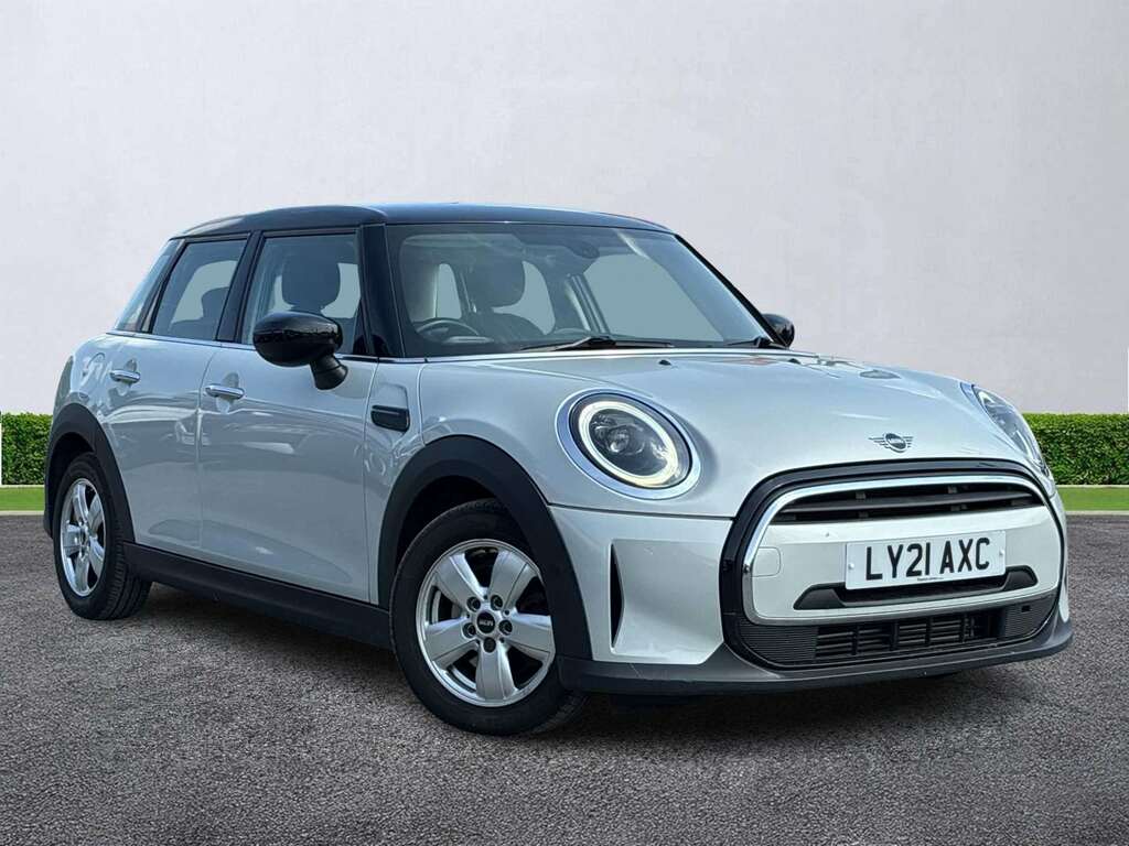 Mini Hatch 1.5 Cooper Classic Silver