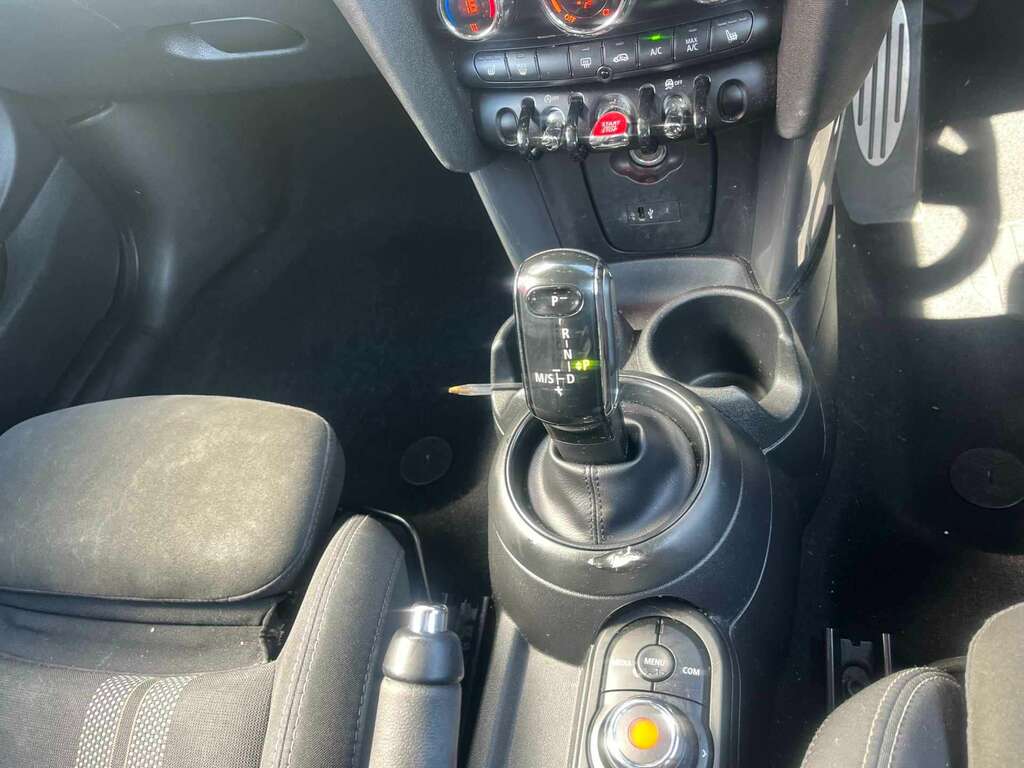 Mini Hatch Cooper Classic Silver #15