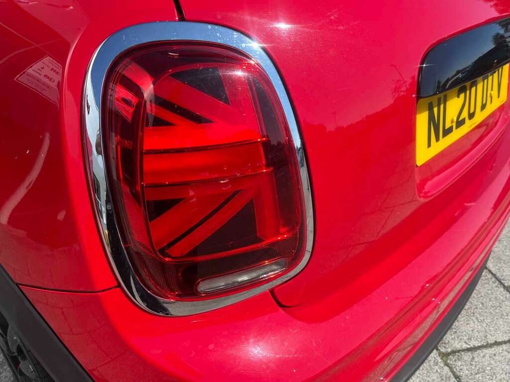 Mini Hatch Cooper Classic Silver #18