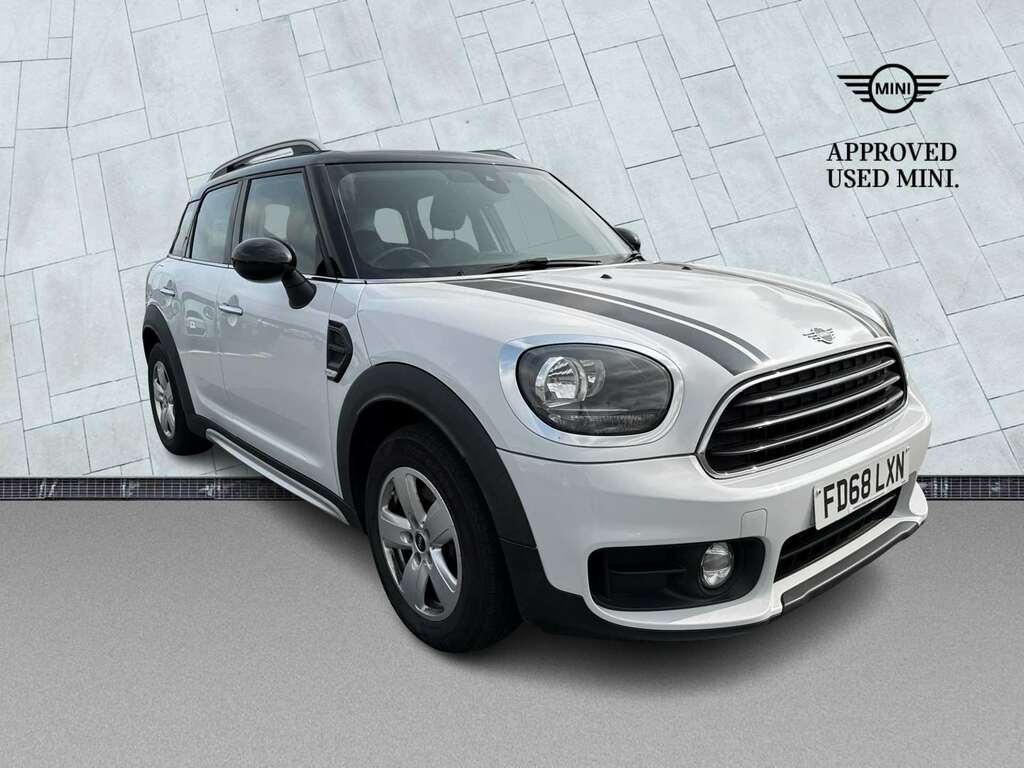 Mini Countryman 1.5 Cooper Classic White