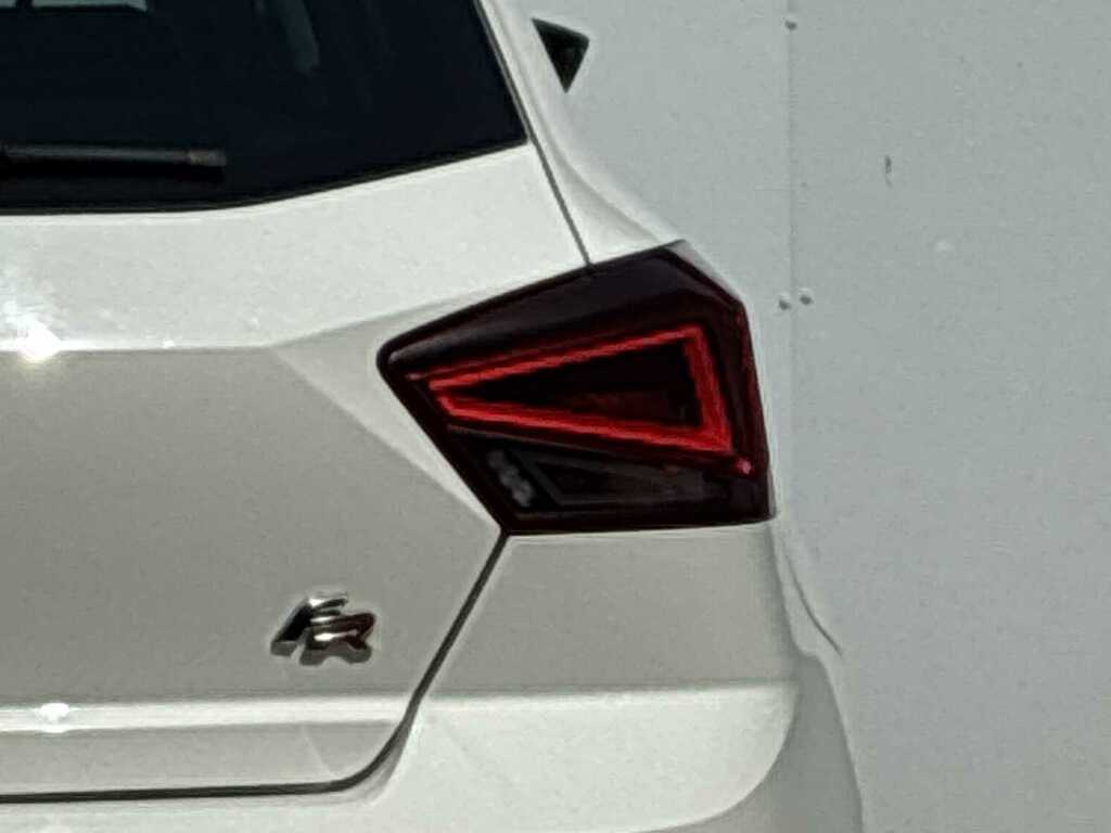 Seat Ibiza Hatchback White #27