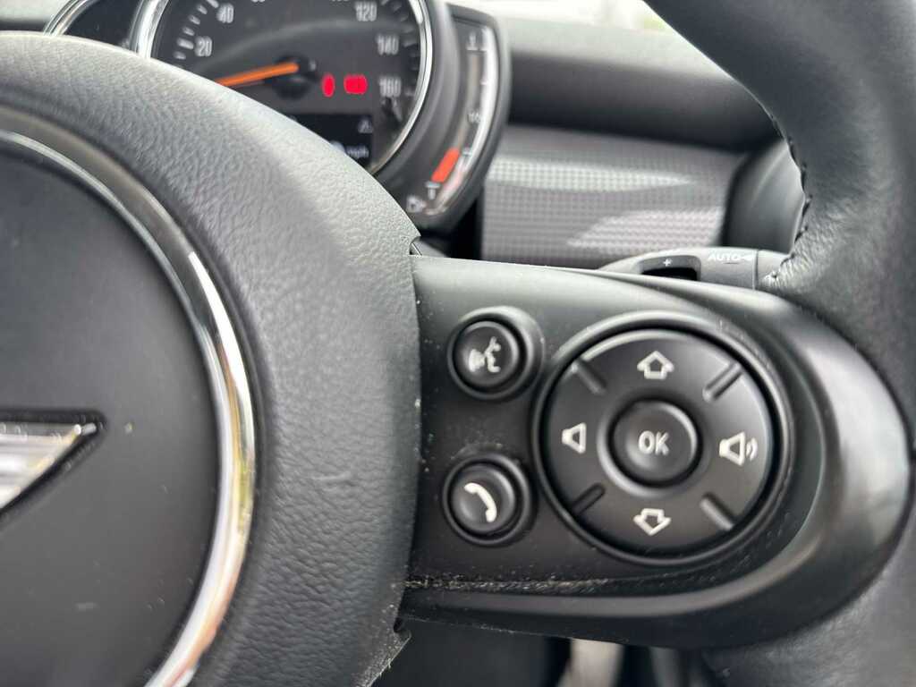 Mini Hatch 5-Door Cooper S Sport Red #25