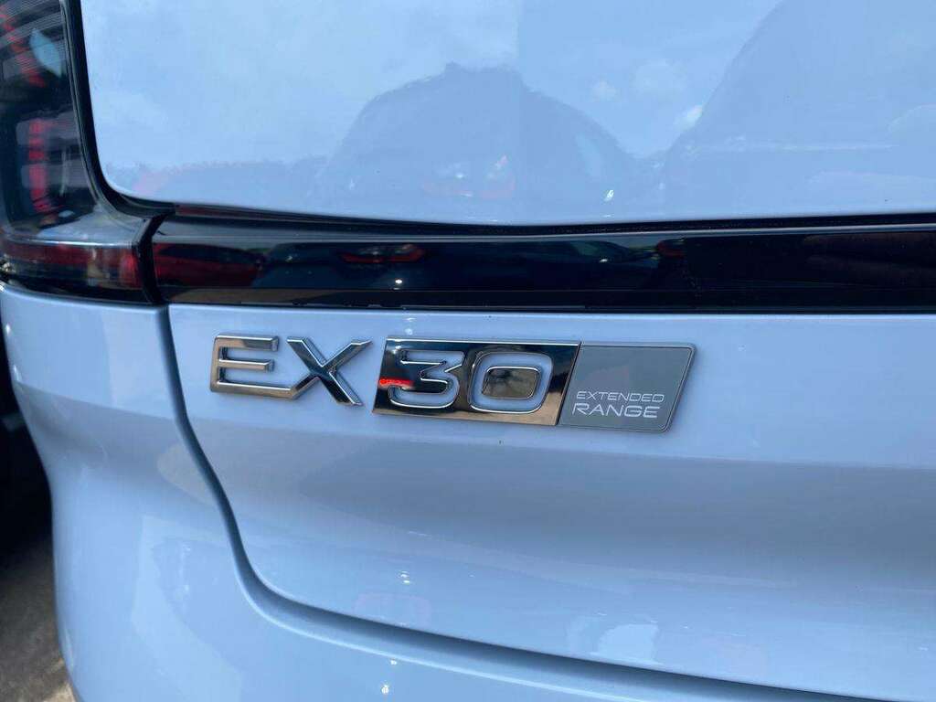 Volvo EX30 Ultra 272Bhp Single Motor Extended Range - Fixe Grey #33