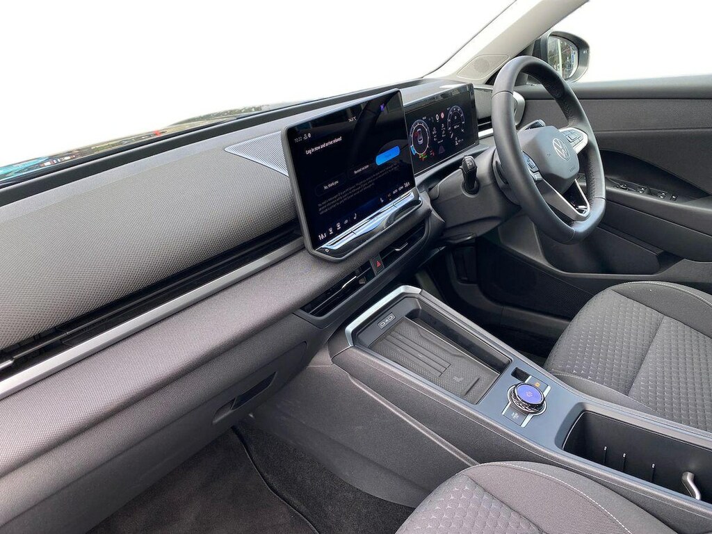 Volkswagen T-Roc 1.5 Etsi Life Dsg NA26BZU Black #6
