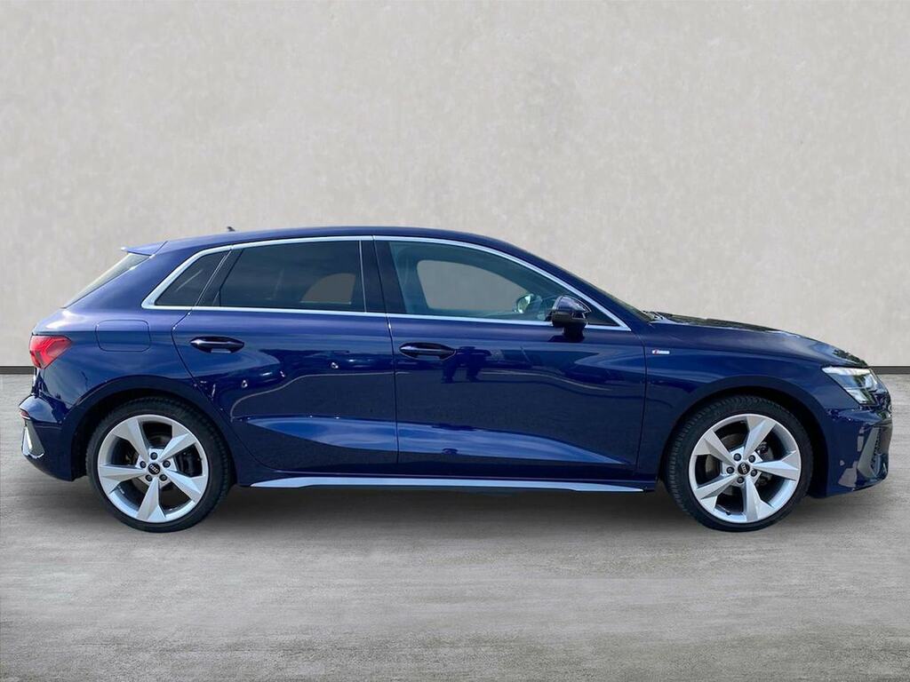 Audi A3 1.5 Tfsi 35 S Line Sportback Eur LS24UHX Blue #3