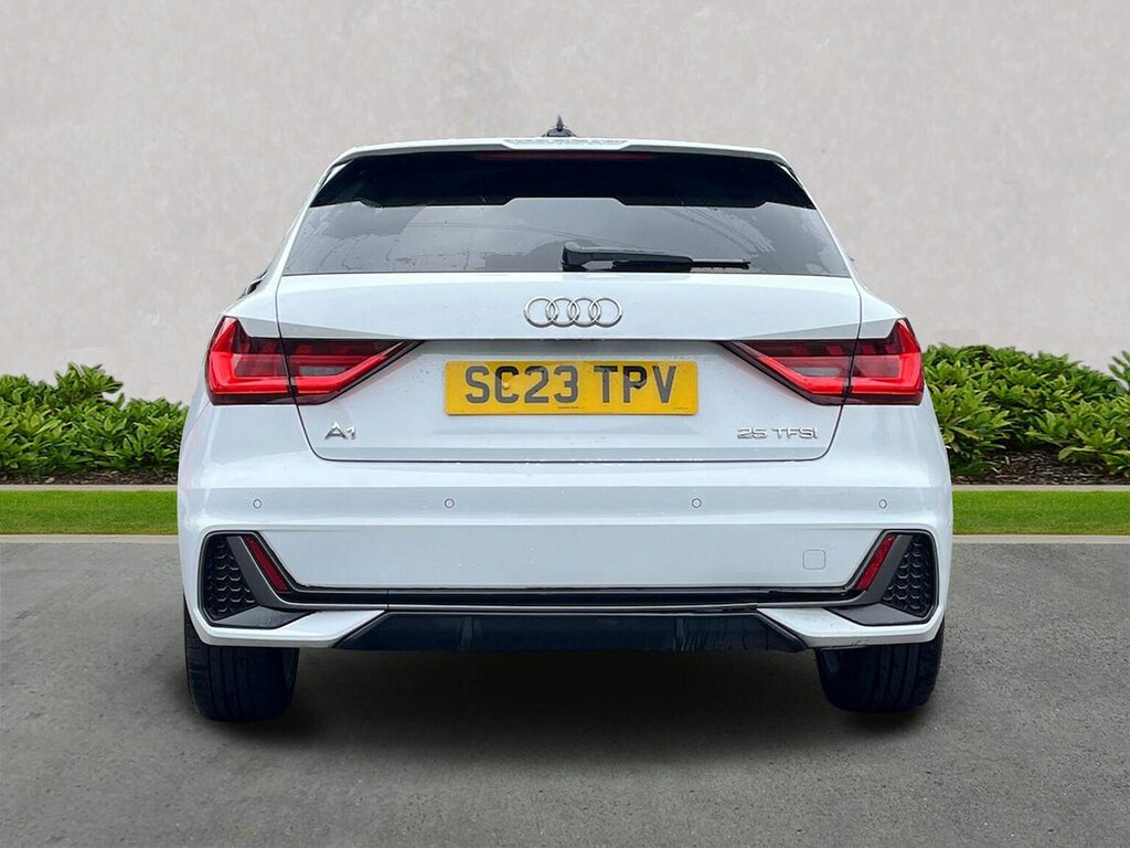 Audi A1 1.0 Tfsi 25 S Line Sportback Eur SC23TPV White #4