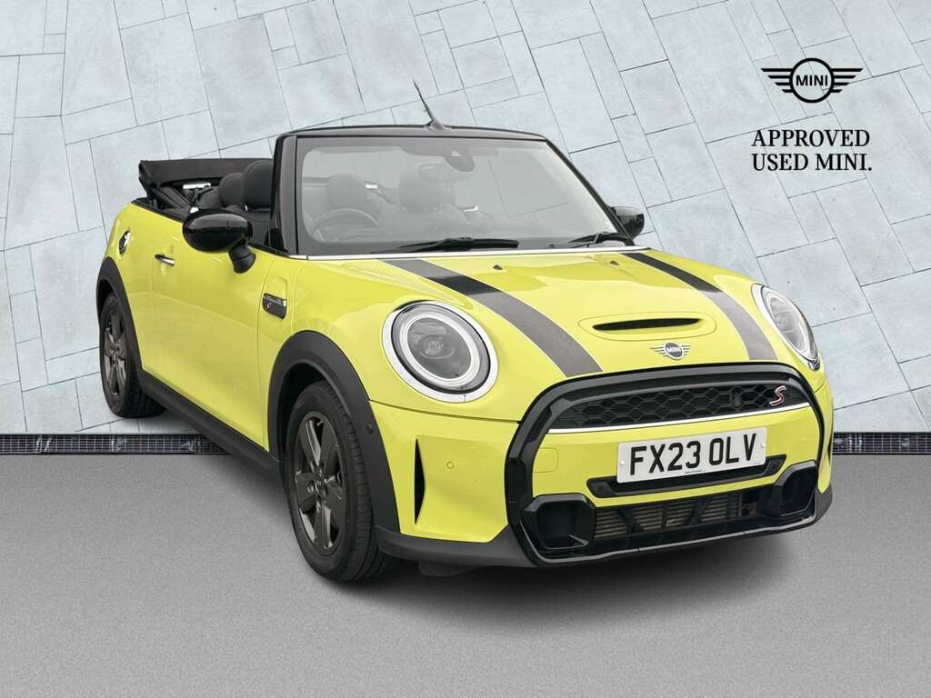 Mini Convertible 2.0 Cooper S Classic Premium Yellow
