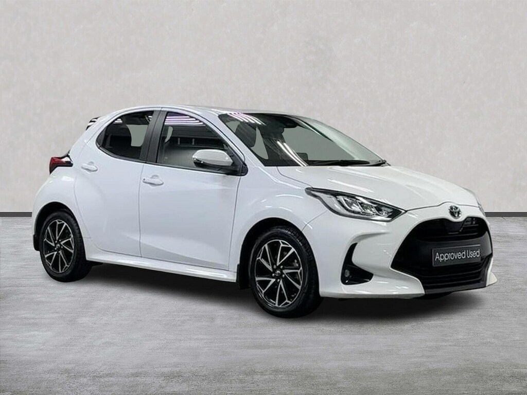 Toyota Yaris 1.5 Vvt-h Design Hatchback Hybrid E-cvt White