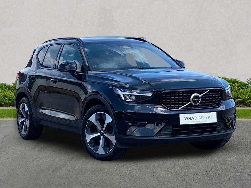 Volvo XC40 2.0 B4p Ultimate Dark Black