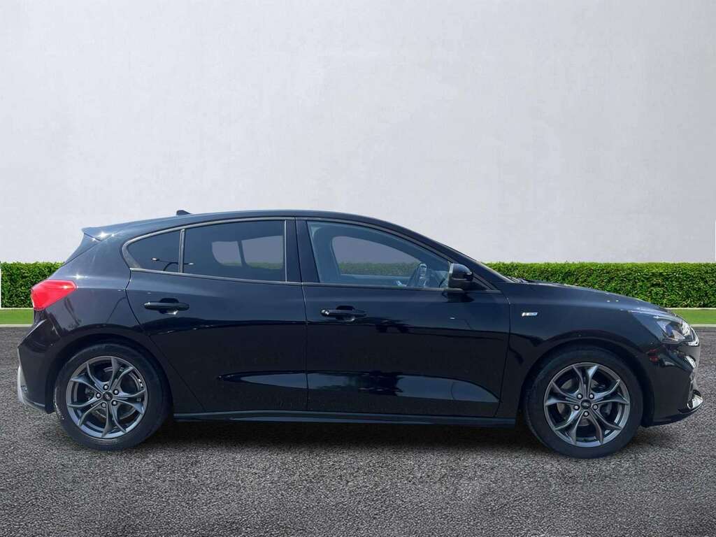 Ford Focus 1.0 Ecoboost 125 St-line MM69PHY Black #3