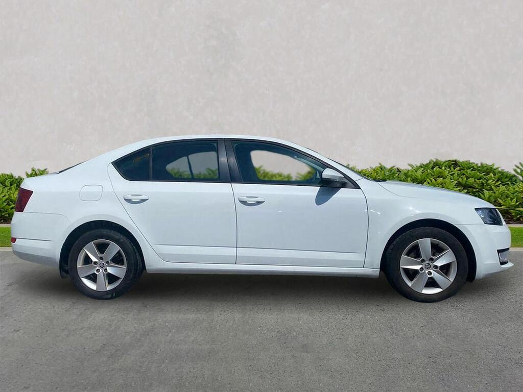 Skoda Octavia 1.4 Tsi Se Hatchback Euro 5 Ss White #3