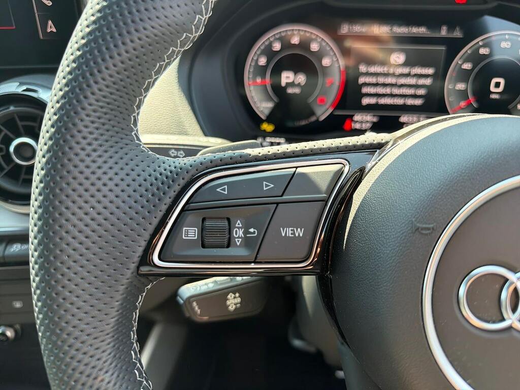 Audi Q2 35 Tfsi S Line Grey #26
