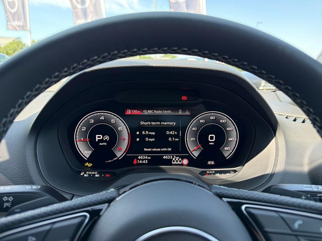 Audi Q2 35 Tfsi S Line Grey #10