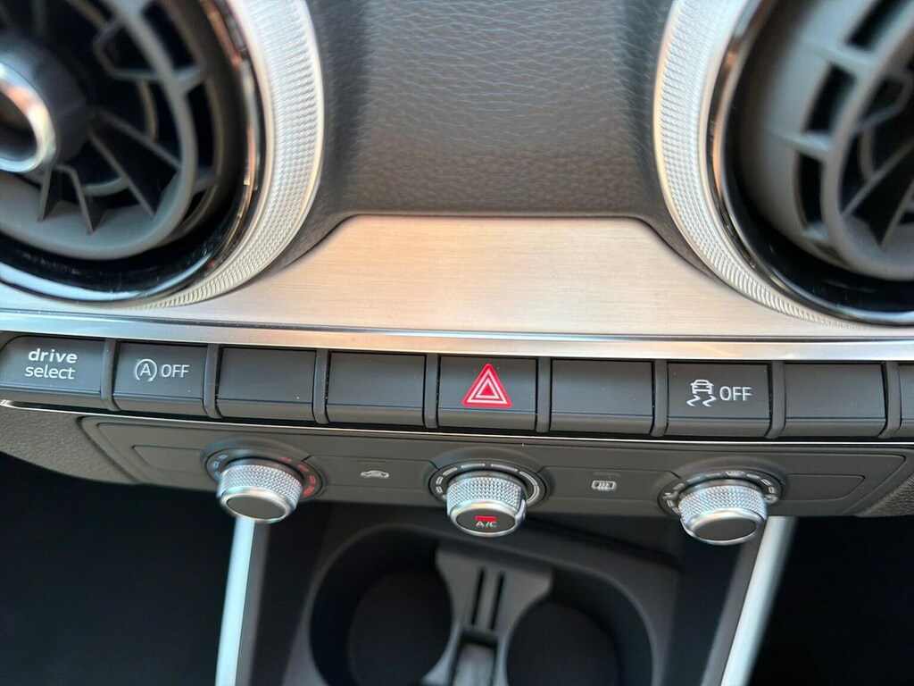 Audi Q2 35 Tfsi S Line Grey #21