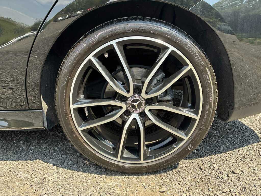 Mercedes-Benz CLA Class Cla 180 Amg Line Premium Tip Black #6