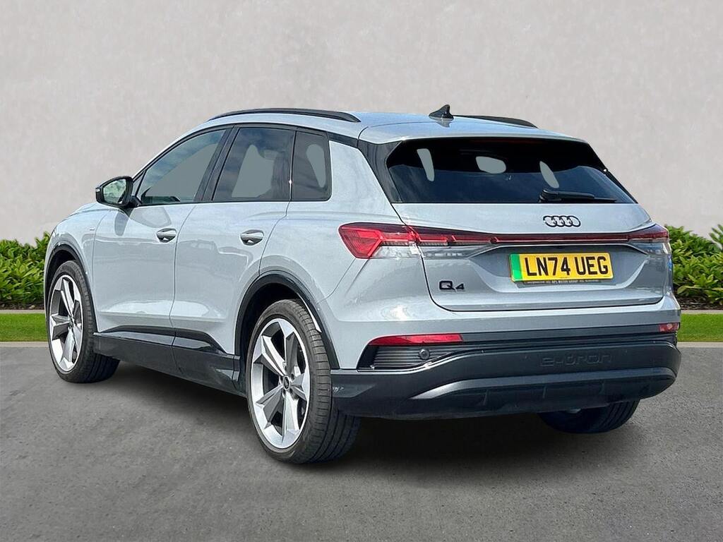Audi Q4 E Tron 45 Black Edition Suv 82Kwh 286 LN74UEG Grey #2