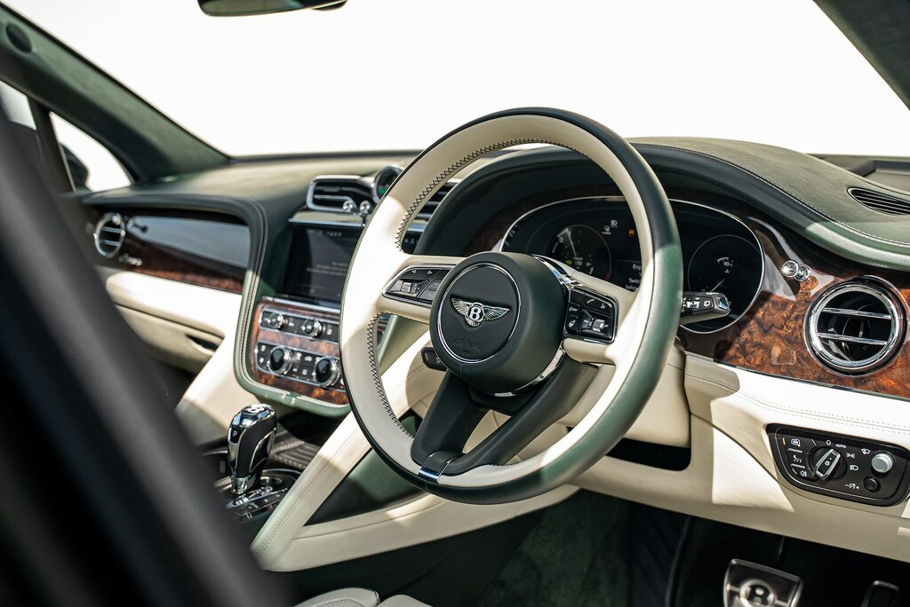Bentley Bentayga S V8 Silver #18