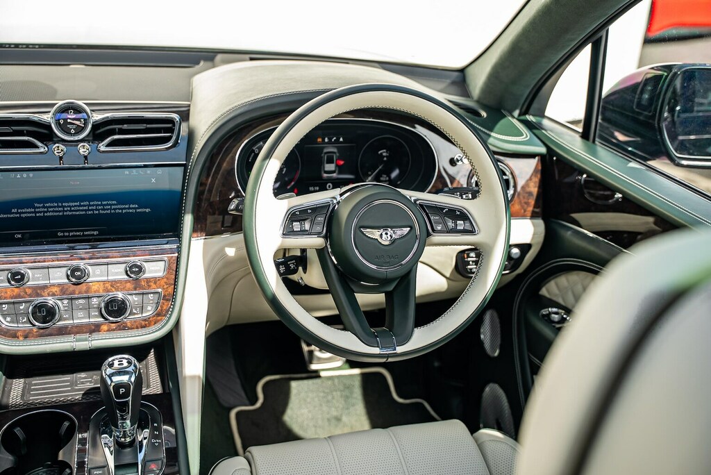 Bentley Bentayga S V8 Silver #32