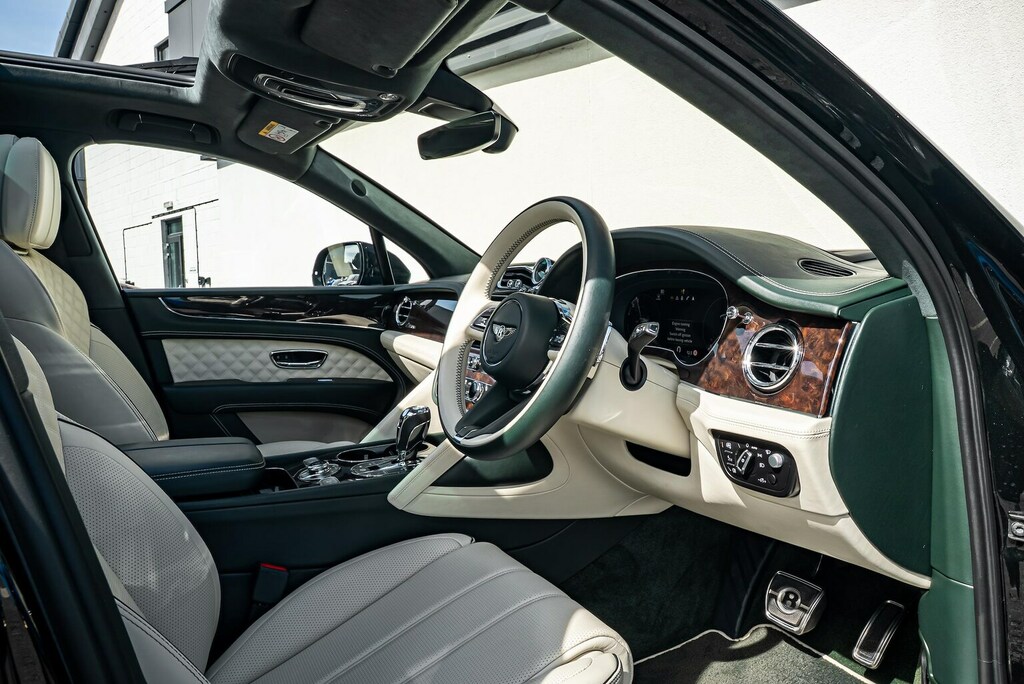 Bentley Bentayga S V8 Silver #16