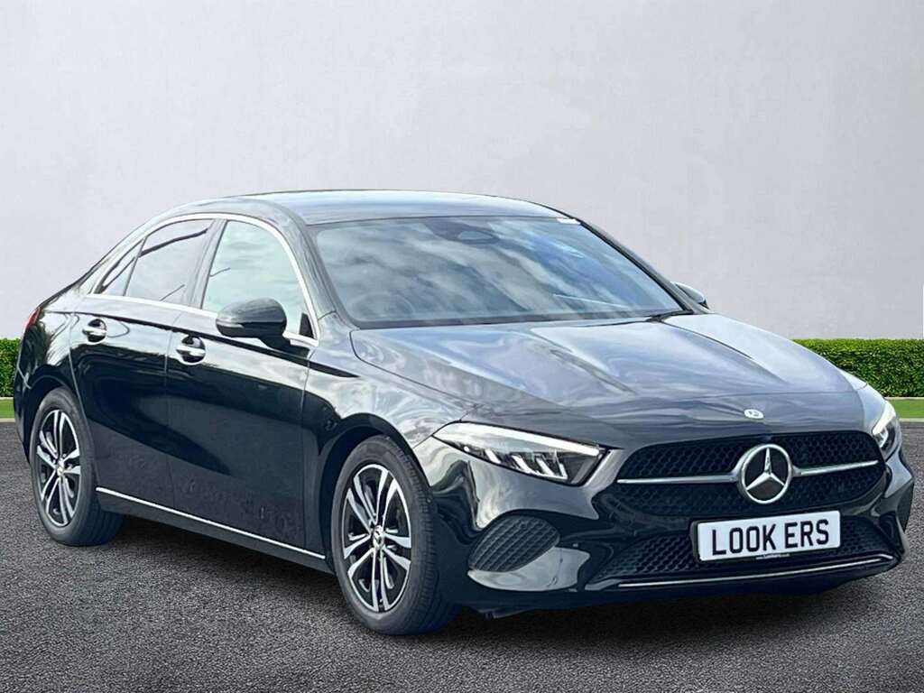 Mercedes-Benz A Class A200 Sport Executive NV23XOK Black